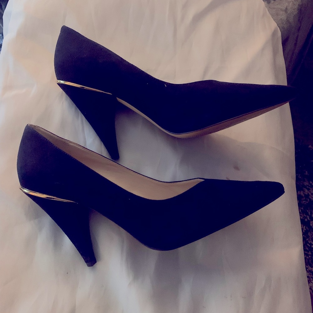 Blue Suede Nine West pumps size 9M